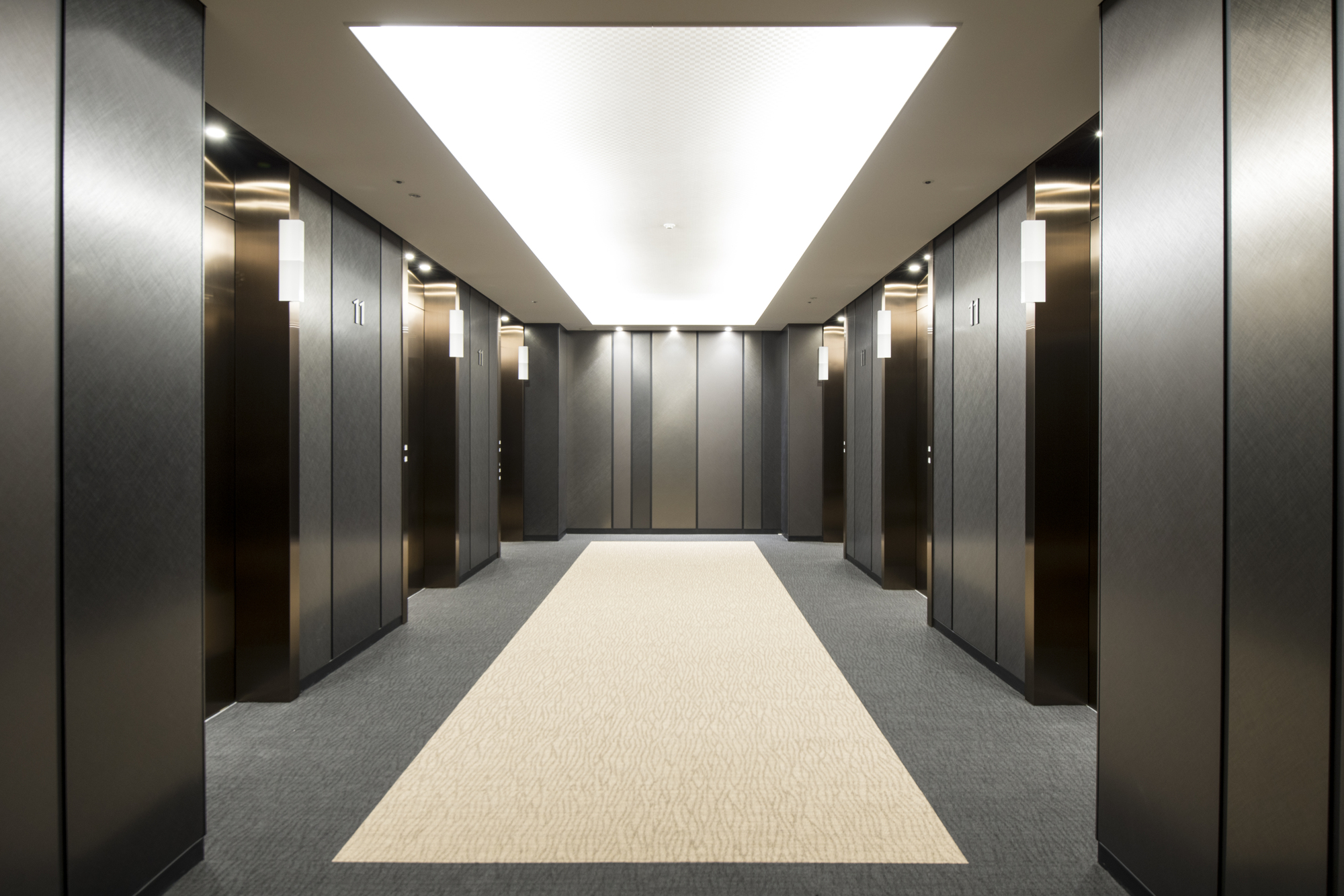 elevator001